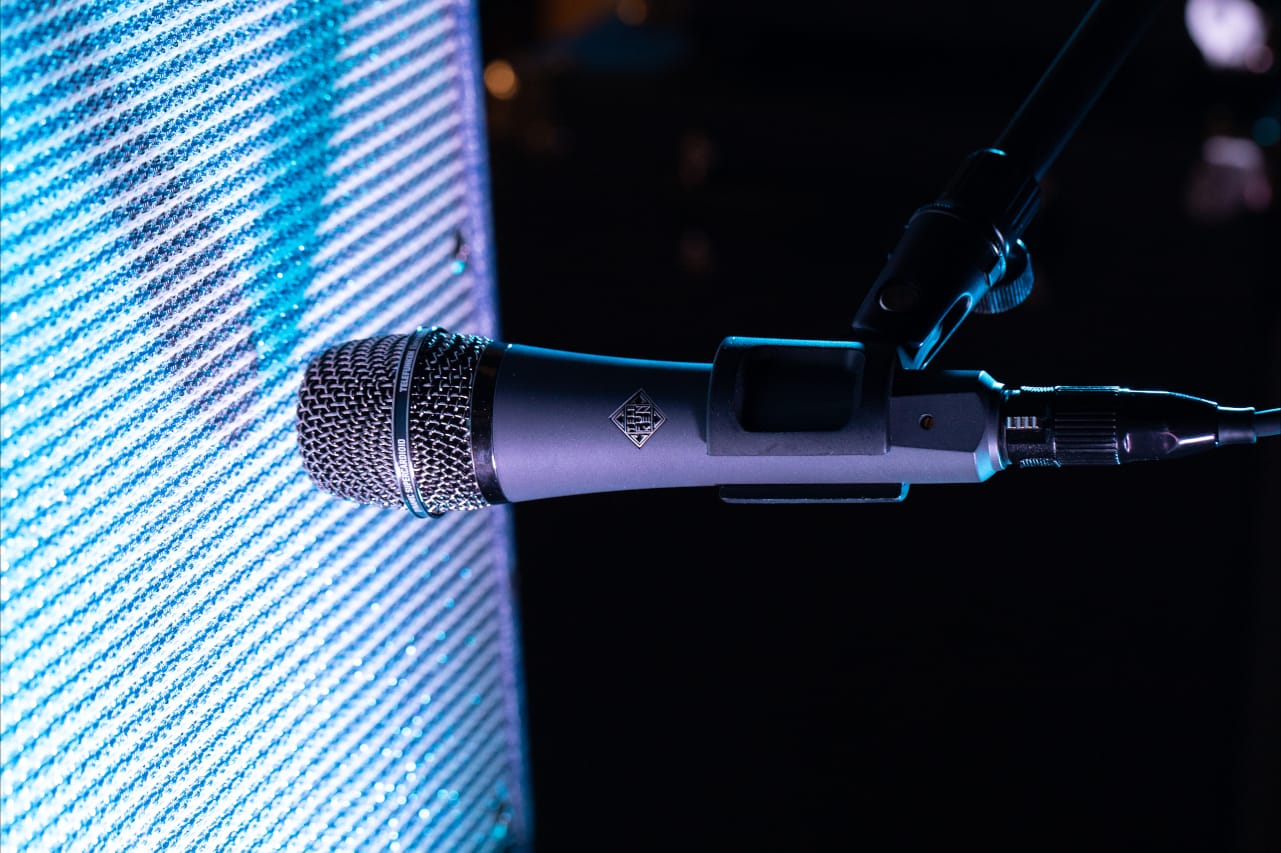Telefunken M81 Microphone