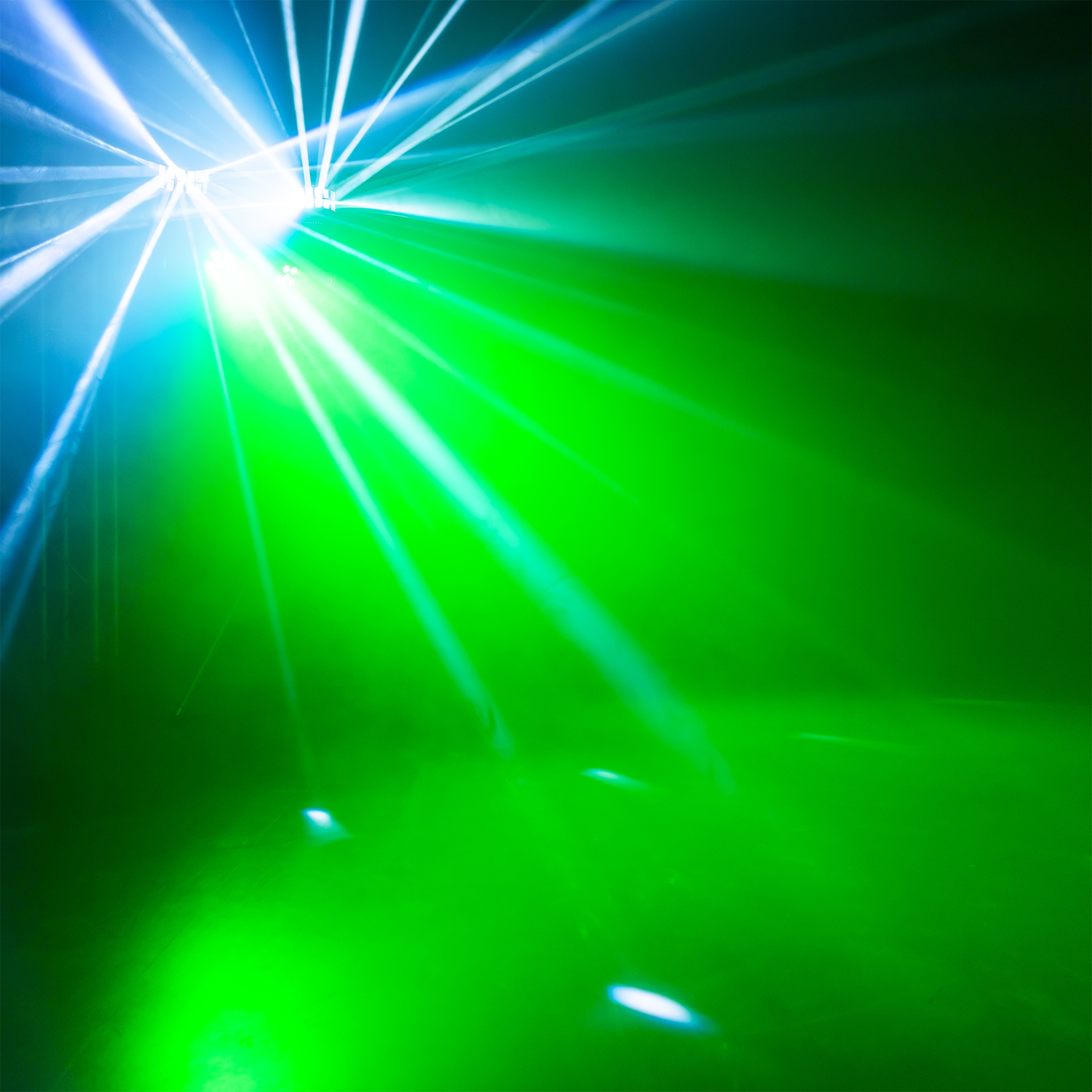 BEAMZ SHOWBAR GO GLOW WITH 2x MOVING HEAD 2x DERBY 2x PAR AND STROBE 2x 30W 2x 4x 10W 4x 3W 2x 6x 2W RGBW - Image 16