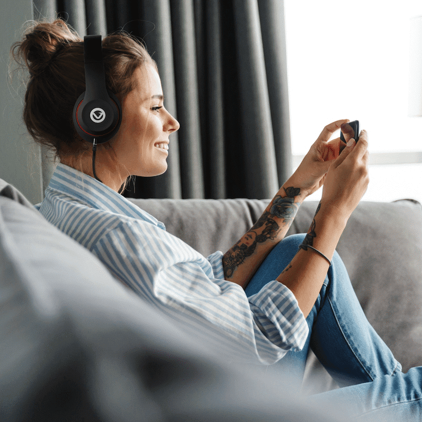 Volkano Falcon Headphones with Microphone - Black - Image 10