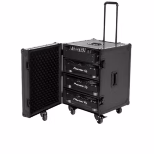 UDG Ultimate Flight Case 4 CDJ/ Mixer Black Plus (Trolley & Spinner Wheels): U91101BL