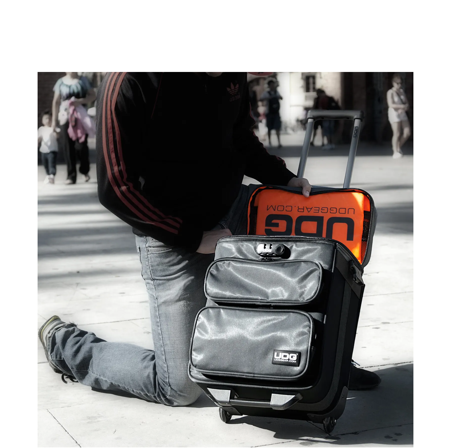 UDG Ultimate DIGI Trolley To Go Black Orange Inside: U9880BL/OR - Image 2